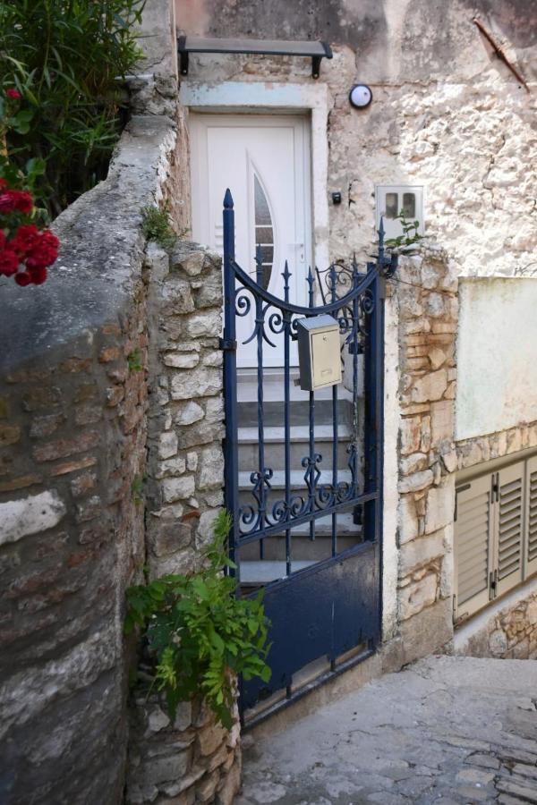 Modern Stairs Apartment Rovinj Ngoại thất bức ảnh