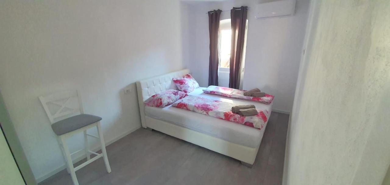 Modern Stairs Apartment Rovinj Ngoại thất bức ảnh