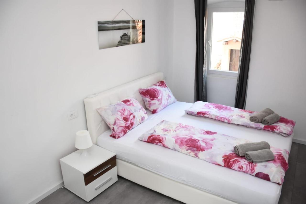 Modern Stairs Apartment Rovinj Ngoại thất bức ảnh